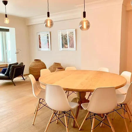 Apartment Beautiful Appartment In The Heart Of Knokke For 8 Persons *