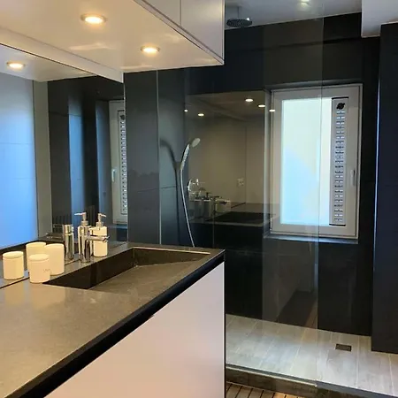 Beautiful Appartment In The Heart Of Knokke For 8 Persons
